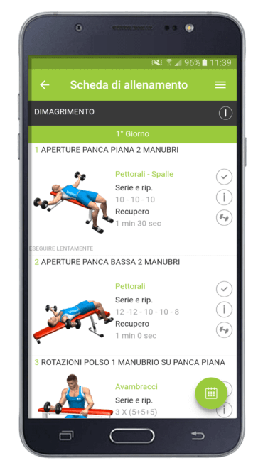 Smartphone con app allenamento clienti palestra e personal trainer App con scheda allenamento